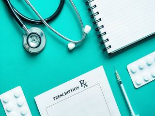 திண்டுக்கல்: கொரோனா காலத்தில் அதிகரிக்கும் போலி மருத்துவர்கள் - ஒரே வாரத்தில் 4 பேர் கைது