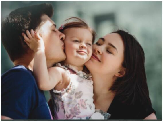 Happy Global Parents Day 2021: जानिए, तारीख, इतिहास, महत्व और दिलचस्प कथन Happy Global Parents Day 2021: जानिए, तारीख, इतिहास, महत्व और दिलचस्प कथन