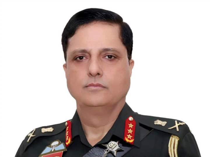 top military commanders assume charge Lt Gen Manoj Pandey ajay singh ann देश में 6 नए कमांडर्स ने संभाला पदभार, जानिए इनके बारे में
