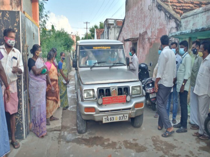 'மனுசங்க பிழைக்க முடியாம தவிக்குறாங்க'' - 150 குடும்பங்களுக்கு காய்கறி, மளிகை பொருட்கள் கொடுத்த வியாபாரி