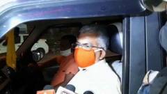 WB Politics Update: অভিষেকের পরেই মুকুল-পত্নীকে দেখতে অ্যাপোলোয় দিলীপ