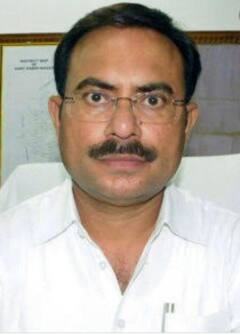 Gonda Cylinder Blast: DM ने लिया घटनास्थल का जायजा, पीड़ित परिजनों को मदद का वादा