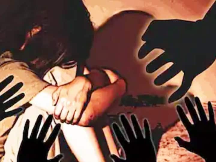 Teacher abusing a 13 years old girl by intimidating her for a year in darbhanga also had an abortion ann दरभंगाः शर्मनाक! एक साल तक डराकर 13 साल की बच्ची के साथ यौन-शोषण करता रहा शिक्षक, गर्भपात भी कराया