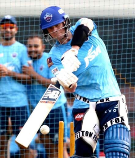 If we talk about Australian players who have played more than 20 Test matches, then Smith (61.80) is second only to Don Bradman (99.94) in terms of average. Adam Voges of Australia, who has played 20 Test matches, has an average of 61.87. Photo Courtesy: steve_smith49 / Instagram