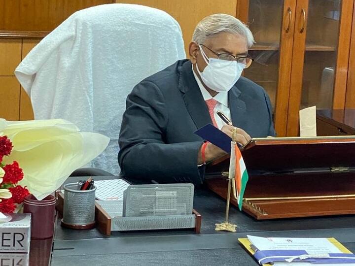 Justice Arun Kumar Mishra takes over as the Chairman of the National Human Rights Commission सुप्रीम कोर्ट के रिटायर जस्टिस अरुण कुमार मिश्रा ने NHRC अध्यक्ष के रूप में पदभार संभाला