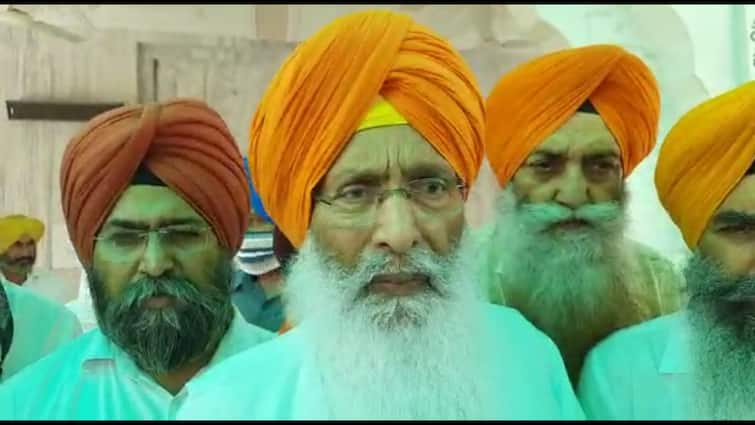 Sukhdev Singh Dhindsa attack on former and Captain Sarkar over sacrilege case ਬੇਅਦਬੀ ਮਾਮਲੇ 'ਤੇ ਢੀਂਡਸਾ ਦਾ ਸਾਬਕਾ ਅਤੇ ਕੈਪਟਨ ਸਰਕਾਰ 'ਤੇ ਹਮਲਾ