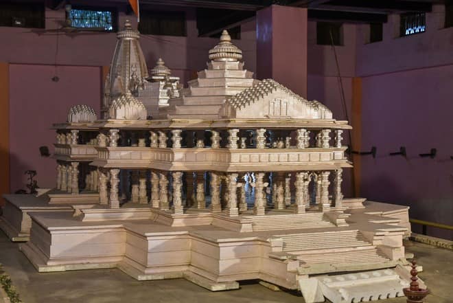 Ayodhya: राम मंदिर निर्माण के लिए बरसा धन, 500 करोड़ की एफडी की गई