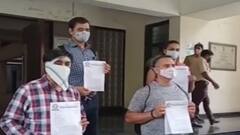 સુરત:સરકારે 50 ટકા ફી માફ કરી તો શાળાઓ કેમ કરે છે મનમાની ?