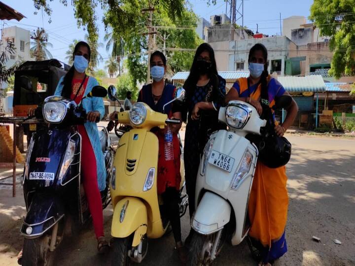 madurai women helped Unsupported and  physically challenged persons in lock down period மதுரை : 400 பேருக்கு சாப்பாடு : பைக்கில் சுற்றிச்சுழன்று உதவும் மதுரை சிங்கப் பெண்கள் !