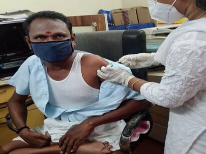 Chennai Corporation has vaccinated 20 lakh people 20 லட்சம் பேருக்கு தடுப்பூசி செலுத்திய சென்னை மாநகராட்சி