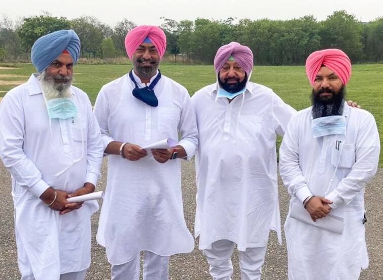 Punjab Chief Minister Captain Amarinder Singh will meet the partys three-member panel tommorow कल 3 सदस्यीय पैनल से मुलाकात करेंगे सीएम अमरिंदर, मनीष तिवारी बोले- पंजाब कांग्रेस में कोई झगड़ा नहीं