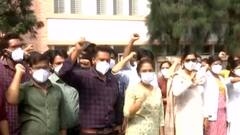 अपनी मांग पर अड़े Junior Doctors, कहा- सरकार हमारी बात माने तो 5 मिनट में काम पर लौट जाएंगे