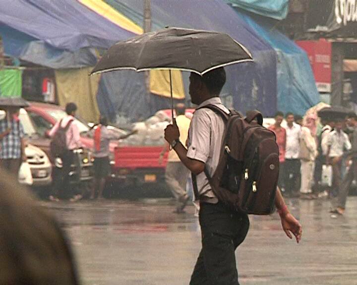 Weather Update: monsoon to reach tamilnadu and coastal areas of karnataka today, can arrive in mumbai in net 2-3 days Weather Update: तमिलनाडु-कर्नाटक के तटीय इलाकों में आज पहुंचेगा मानसून, मुंबई में दो-तीन दिन में दे सकता है दस्तक