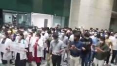 Corona के संकटकाल में हड़ताल की जिद पर क्यों अड़े हैं जूनियर डॉक्टर?