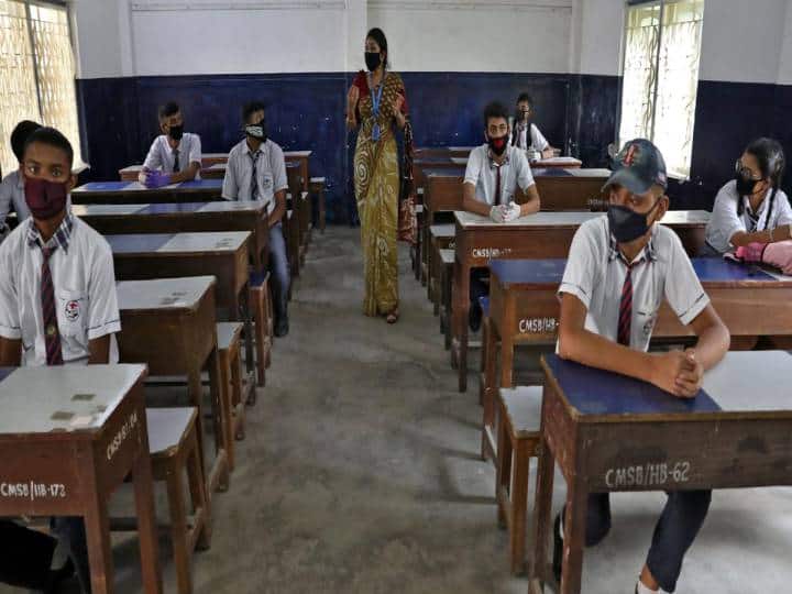 Assam Board Exam 2021: Covid positivity rate will be less than 2% only then will board exams be held- Chief Minister Assam Board Exam 2021: कोविड पॉजिटिविटी रेट 2% से होगा कम तभी होंगी बोर्ड परीक्षाएं- मुख्यमंत्री