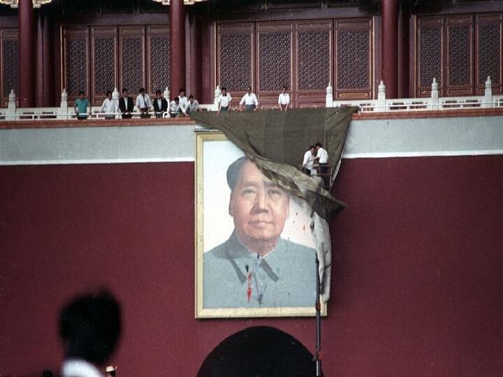 மாணவர்களின் போராட்டத்தை சீன அரசு கடுமையாக ஒடுக்கியது