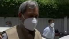 दिल्ली दौरे पर CM Tirath Singh Rawat, पूर्व CM Vijay Bahugana से की मुलाकात | Uttarakhand Prime