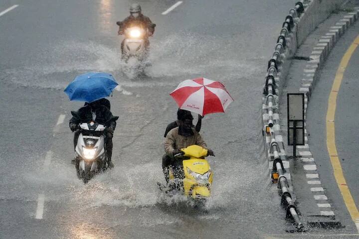 Monsoon 2021 reaches maharashtra two days early, know which states will see rainfall पावसाची बातमी! राज्यात यंदा नियोजित वेळापत्रकाच्या दोन दिवस आधीच मान्सूनचं आगमन