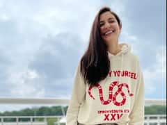 Anushka Sharma's Happy Pic From England Goes Viral, Her Caption Takes The Cake