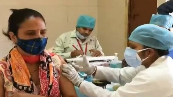 सवालों के घेरे में मोदी सरकार की वैक्सीन नीति !