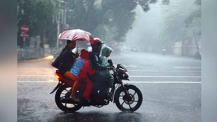 Monsoon may hit Delhi two weeks earlier दिल्ली में रिमझिम बारिश की संभावना: दिल्ली में इस बार दो हफ्ते पहले ही दस्तक दे सकता है दक्षिण-पश्चिम मानसून, मौसम विभाग ने जताई संभावना