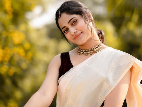 Losliya Mariyanesan | இலங்கை குயில் லாஸ்லியா மரியநேசனின் அசத்தல் கிளிக்ஸ் Losliya Mariyanesan | இலங்கை குயில் லாஸ்லியா மரியநேசனின் அசத்தல் கிளிக்ஸ்