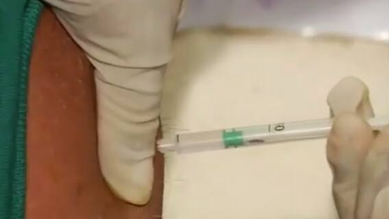 Supreme Court gets strict over Covid vaccination | India Chahta Hai (7 June , 2021)