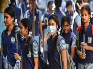 আগামী সাতদিনের মধ্যে কিভাবে ইভালুয়েশন তা নিয়ে সিদ্ধান্ত নেওয়া হবে বলেই জানিয়েছেন মুখ্যমন্ত্রী।