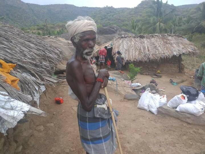 No ration card, no relief aid Tribes in distress ஒரு வாய் சோத்துக்கு சிரமப்படும் பழங்குடிகள்; ரேசனும் இல்லை... நிவாரணமும் இல்லை!