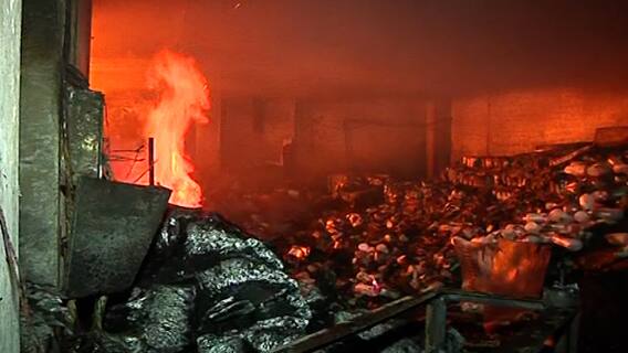 Pune Fire Update : पुणे : सॅनिटायझर बनवणाऱ्या कंपनीला भीषण आग, 18 कर्मचाऱ्यांचा आगीत होरपळून मृत्यू