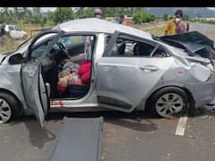 அரவக்குறிச்சி : கார் மோதி கல்லூரி பேராசிரியை உயிரிழப்பு