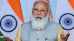 केंद्र ने उठाया वैक्सीनेशन का जिम्मा...कांग्रेस ने साधा केंद्र पर निशाना | India Chahta Hai