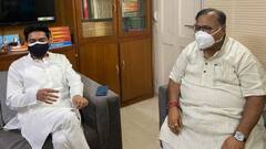 Abhishek Banerjee: সর্বভারতীয় পদে দায়িত্ব পেয়েই মহাসচিব পার্থর বাড়িতে অভিষেক, করলেন প্রণাম, নিলেন পরামর্শও