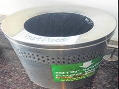 दिल्ली में लगेंगे स्वचालित डस्टबिन, शुरू हुआ ट्रायल, स्टेशन मास्टर के फोन पर आएगा कूड़ेदान भरने का मैसेज