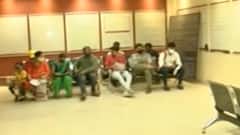 Surat:સરકારી કર્મચારીઓ હજુ પણ રજાના મૂડમાં, જનસેવા કેન્દ્રમાં ખુરશીઓ જોવા મળી ખાલી