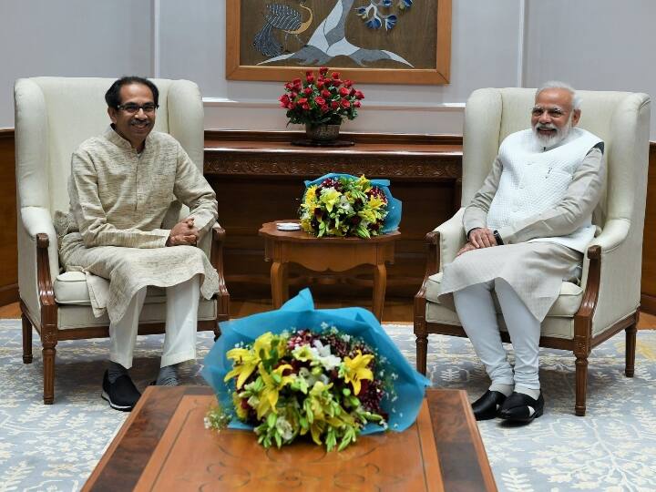Maharashtra CM Uddhav Thackeray to meet PM Modi to discuss issues Maratha reservation Cyclone Tauktae ann पीएम मोदी और सीएम उद्धव ठाकरे की आज होगी मुलाकात, क्या नई इबारत लिखी जाएगी?