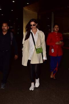 Deepika Padukone की इन 5 तस्वीरों को देख कर आप भी स्टाइल से करेंगे Monsoon का स्वागत
