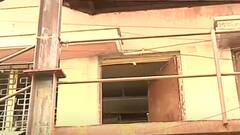 Fire At Park Street: পার্ক স্ট্রিটে ভয়াবহ অগ্নিকাণ্ড, পুড়ে ছাই কাপড়ের গুদামের সামগ্রী