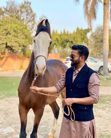 ਐਲਬਮ ਰੇਸ ਵਿਚ ਦਿਲਪ੍ਰੀਤ ਢਿੱਲੋਂ ਵੀ ਹੋਏ ਸ਼ਾਮਿਲ