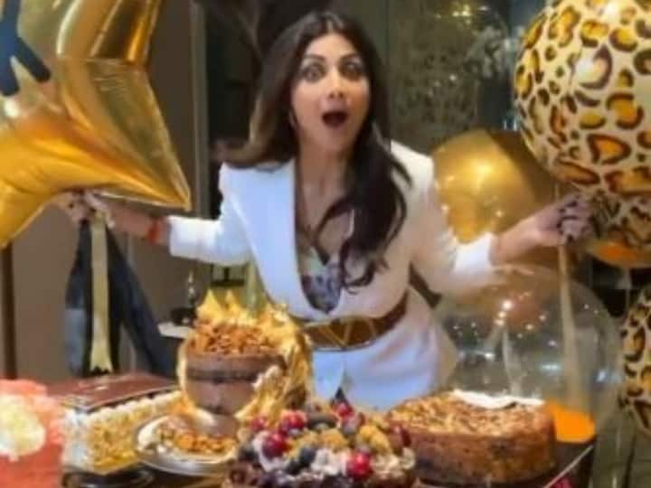 Shilpa Shetty Receives A Surprise From Team Hungama 2 On Her Birthday Shares Video On Instagram Watch | Shilpa Shetty Sends Out A ‘Big Hug’ On Her Birthday; Receives A Surprise From Team ‘Hungama 2’