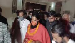 ਬਾਬਾ ਰਾਮ ਦੇਵ ਦਾ ਕਿਸਾਨਾਂ ਵੱਲੋਂ ਜਬਰਦਸਤ ਵਿਰੋਧ, IMA ਤੇ ਕਿਸਾਨ ਸੰਗਠਨਾਂ ਨੇ ਵਿਖਾਏ ਕਾਲੇ ਝੰਡੇ