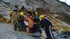 मुसीबत का 'रास्ता'... SDRF बनी फरिश्ता, रेस्क्यू कर SDRF ने गर्भवती महिला को पहुंचाया अस्पताल