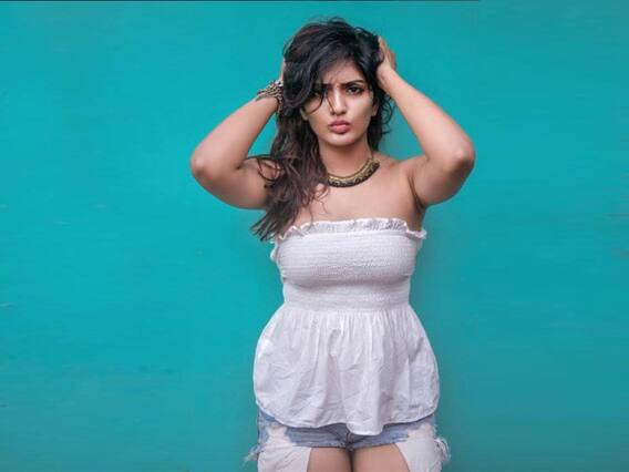 நடிகை ஈஷா ரெப்பாவின் ஹாட் அண்ட் ஸ்வீட் ஸ்டில்ஸ்! நடிகை ஈஷா ரெப்பாவின் ஹாட் அண்ட் ஸ்வீட் ஸ்டில்ஸ்!