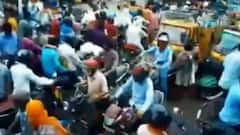 People openly flout COVID-19 protocols | Bharat ki baat (8 June 2021)