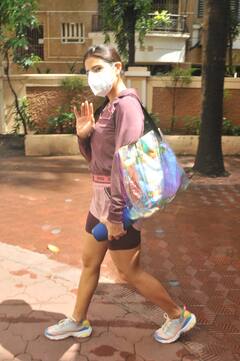 Spotted: अनलॉक होते ही जिम पहुंची Sara Ali Khan, ड्रग्स केस में नाम आने से बनी हुई हैं सुर्खियों में