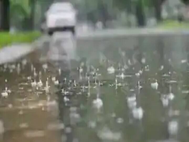 Weather Update: heavy rainfall forecast and monsoon arrival in state, says IMD নিম্নচাপের হাত ধরে রাজ্যে ঢুকছে বর্ষা, বাড়বে বৃষ্টি, পূর্বাভাস আবহাওয়া দফতরের