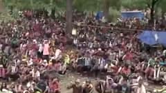 बीजापुर में पुलिस कैंप के विरोध में आदिवासियों का प्रदर्शन...आखिर क्या है विवाद? जानें इस वीडियो में