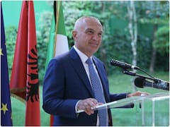 अल्बानिया की संसद ने संविधान उल्लंघन को लेकर राष्ट्रपति इलिर मेता पर चलाया महाभियोग