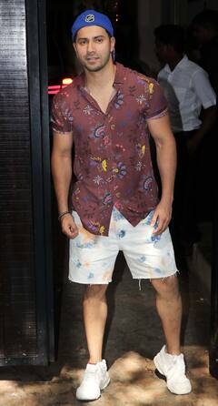 Kartik Aaryan से लेकर Vicky Kaushal तक, इन 5 एक्टर्स ने दिखाया Floral Prints के साथ जलवा