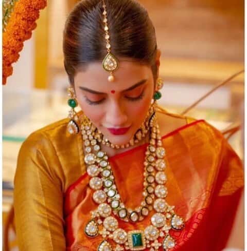 'कायदेशीरदृष्ट्या हे लग्न वैध नाही. हे एक नाते किंवा लिव-इन रिलेशनशिप आहे. त्यामुळे घटस्फोटाचा प्रश्नच उद्भवत नाही.